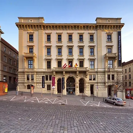 Hotel Grand Palace