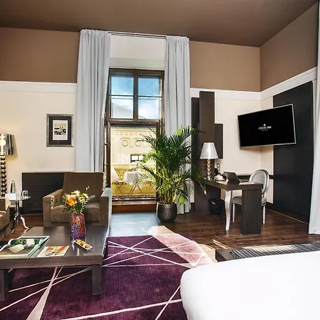 Hotel Grand Palace 5*